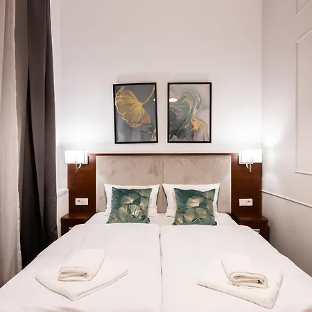 On/Set Aparthotel-3